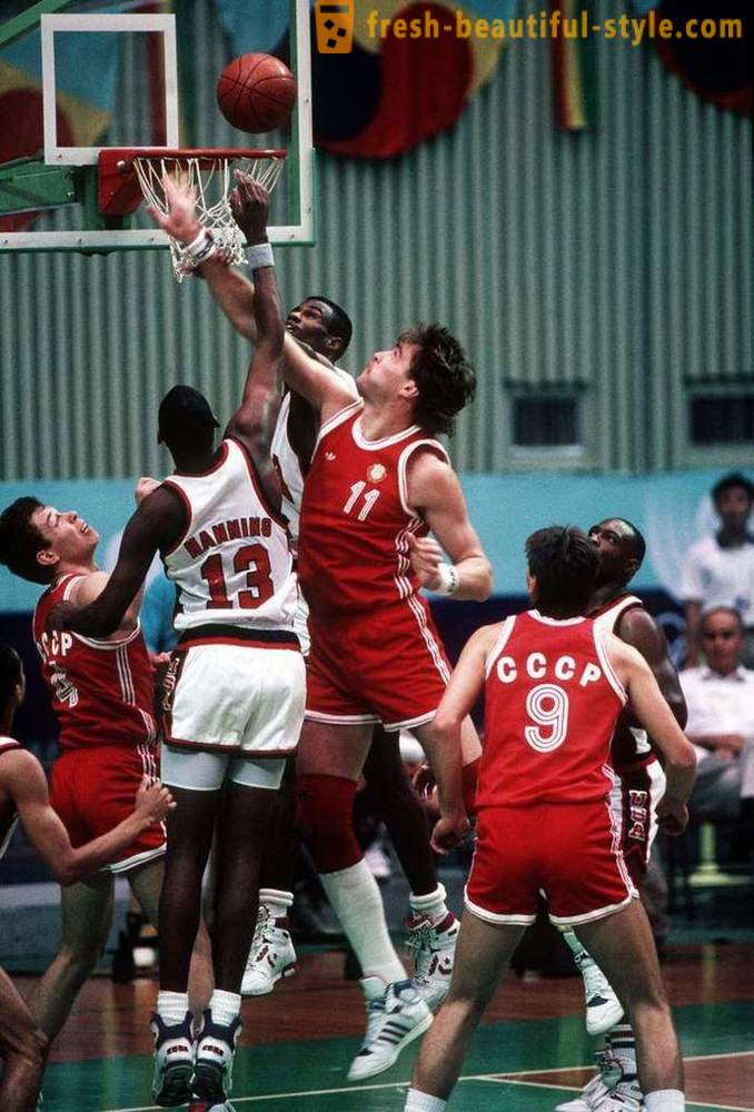 Arvydas Sabonis: Biografie, persönliches Leben, Karriere im Basketball, Auszeichnungen und Spielen