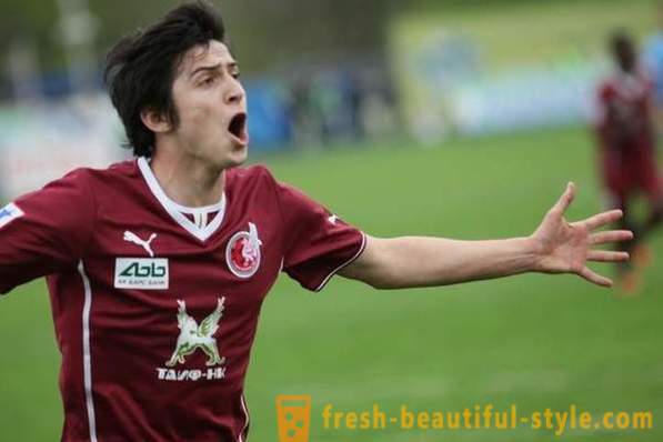 Serdar Azmun: Karriere iranische Fußballspieler, 