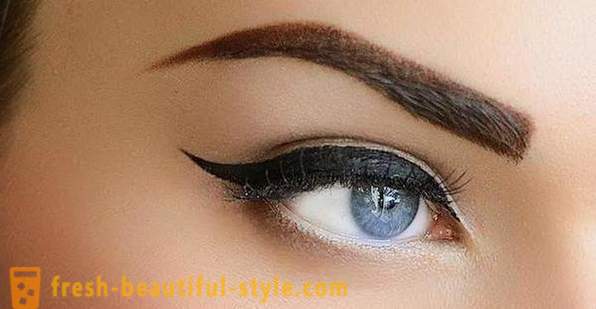 Je besser zu malen Augenbrauen - Farbe oder Henna? Farbstoff für die Augenbrauen „Estelle“
