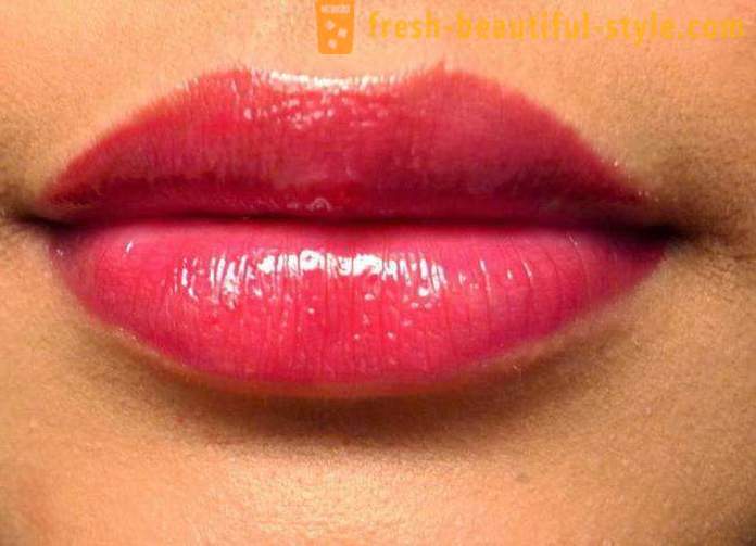 Ultrasiyayuschy Lipgloss „Avon“: Kundenrezensionen