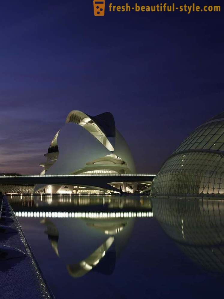 Die außergewöhnliche Architektur des Opernhauses in Valencia