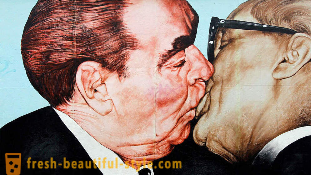Als Weltführer versucht Breschnew zu vermeiden küssen
