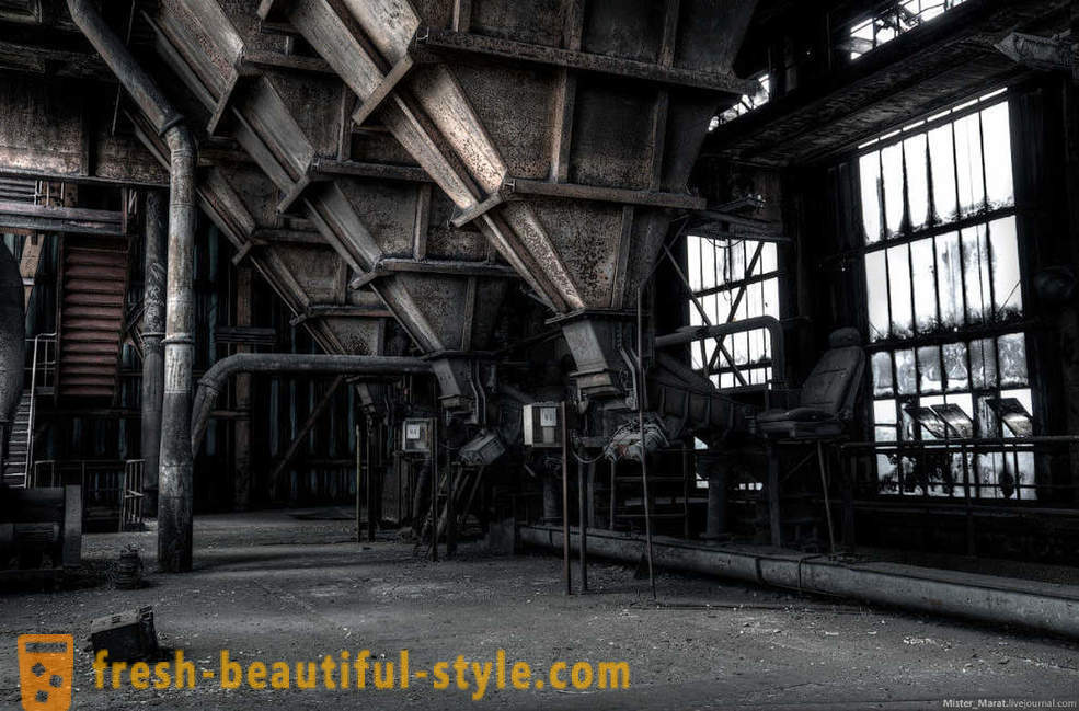 Spaziergang durch die verlassenen Fabrik in Belgien