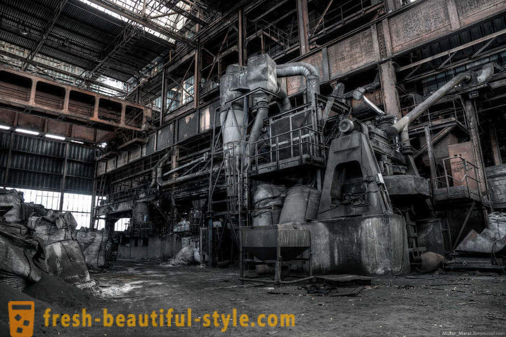 Spaziergang durch die verlassenen Fabrik in Belgien