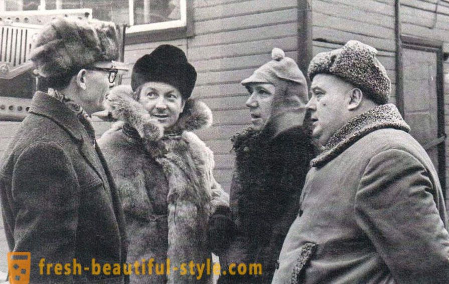 Ausschnitt aus dem berühmten Trio der Helden der sowjetischen Komödien