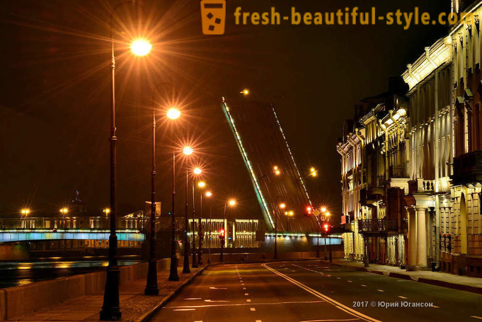 Magische Schönheit von St. Petersburg Brücken