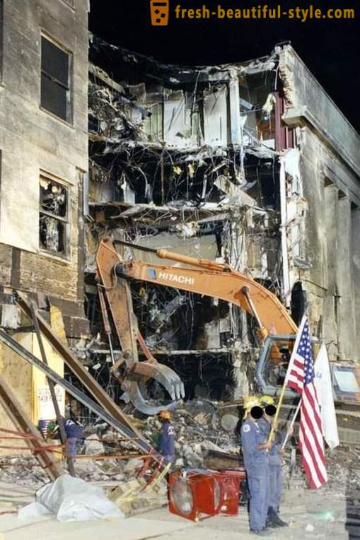 Bisher nicht bekanntes Pentagon veröffentlichte ein Foto am 11. September