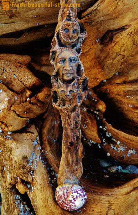 Willkommen in der Geschichte: atemberaubende Skulpturen aus Treibholz, mit Blick auf die an Wunder und Magie unwissentlich glauben