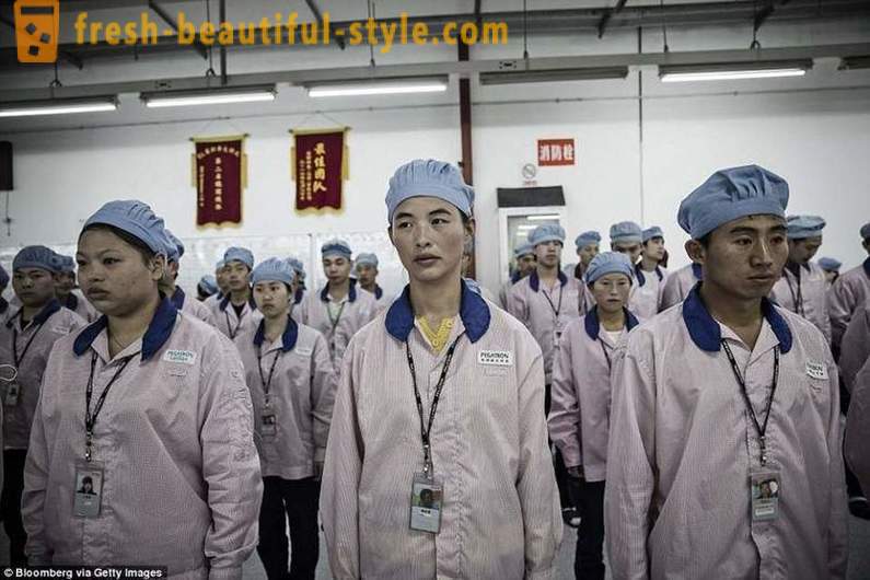 Britische Medien zeigten das tägliche Leben der Menschen, die das iPhone in China montiert