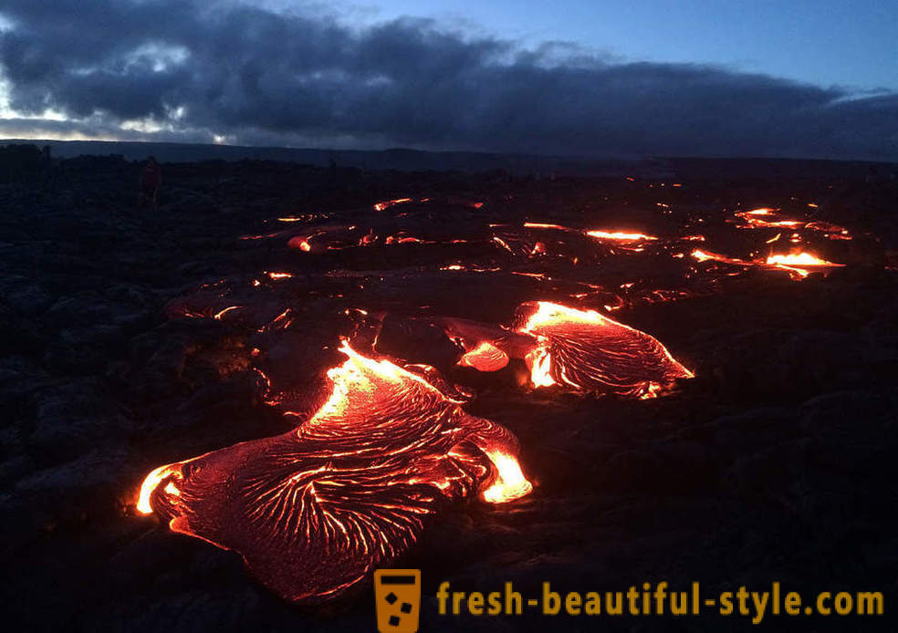 Vulkanische Lava fließt von Kilauea Hawaii