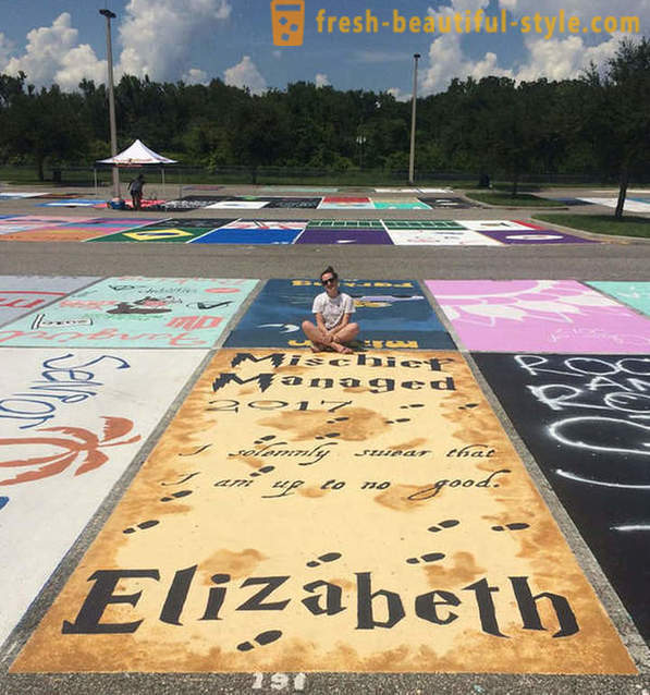 Amerikanische Studenten durften einen eigenen Parkplatz malen