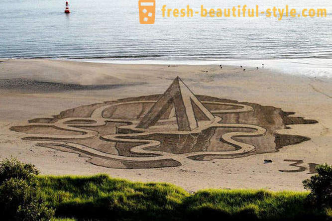 3D-Zeichnungen auf dem Sand
