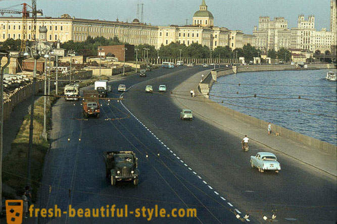 Moskau, 1956, in den Fotografien von Jacques Dyupake