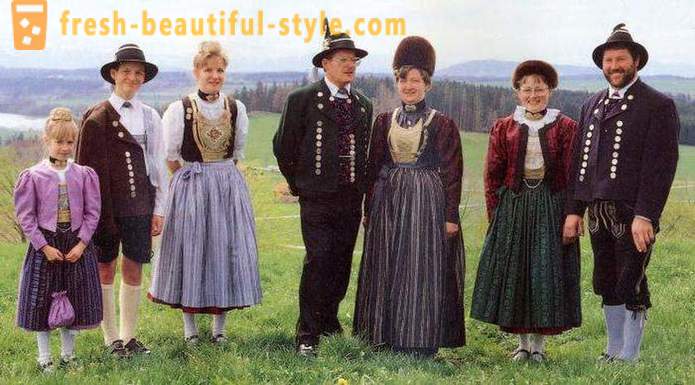 Deutsch Trachten für Frauen, Männer und Kinder. ethnische Bekleidung