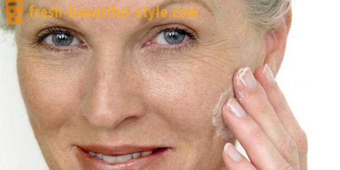 Cream „Laura“ mit Hyaluronsäure: Kundenrezensionen und Kosmetikerinnen