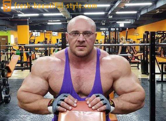 Vodyanov Ivan - ein erfolgreicher Bodybuilder Russland