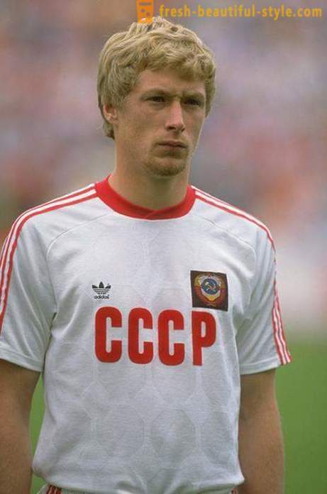 Alex Mickle, ukrainische Fußballspieler: Biografie, Familie, Sport Karriere