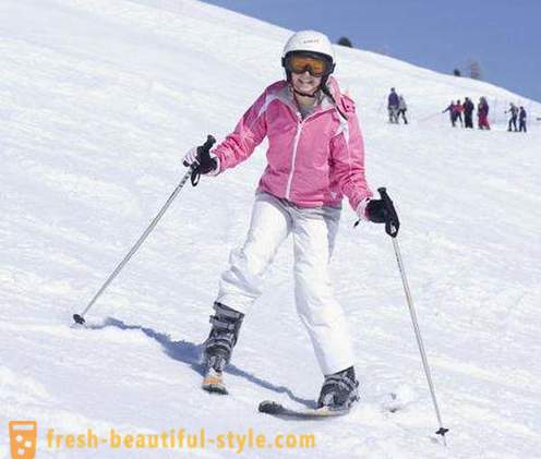 Skifahren. Ausrüstung und Skifahren Regeln Skifahren