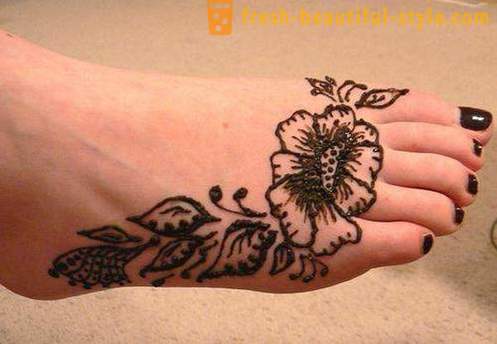 Henna-Tattoos. Wie ein temporäres Henna-Tattoos machen