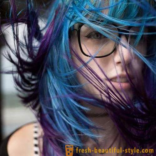 Blau Haarfarbe: wie man eine wirklich schöne Farbe zu erreichen?